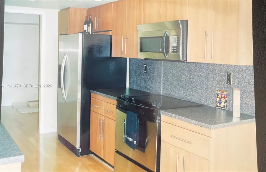 1000 Quayside Terrace #806, Miami, FL 33138 - #2