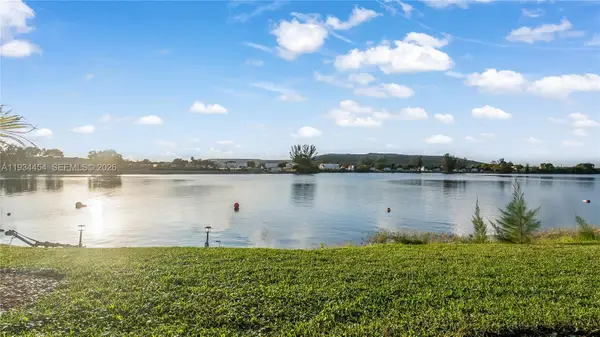 4141 Crystal Lake Drive, Deerfield Beach, FL 33064