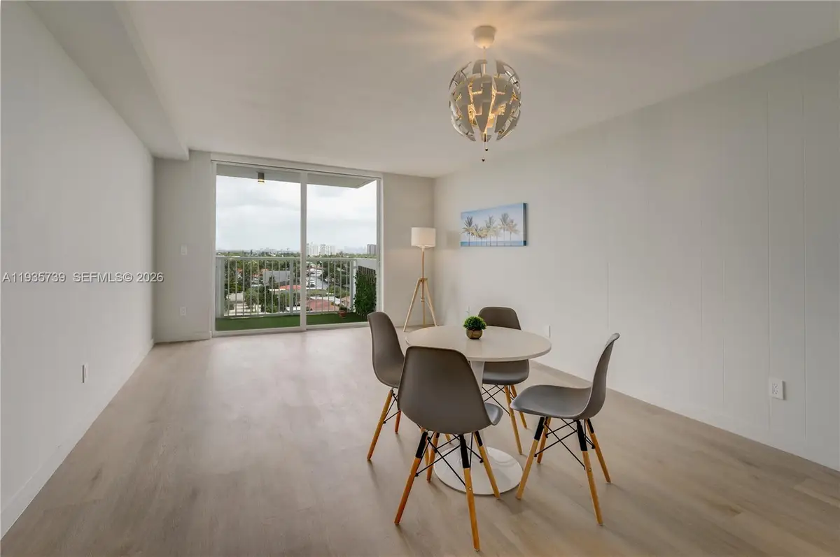 2000 NE 135th Street #908, North Miami, FL 33181 - #1