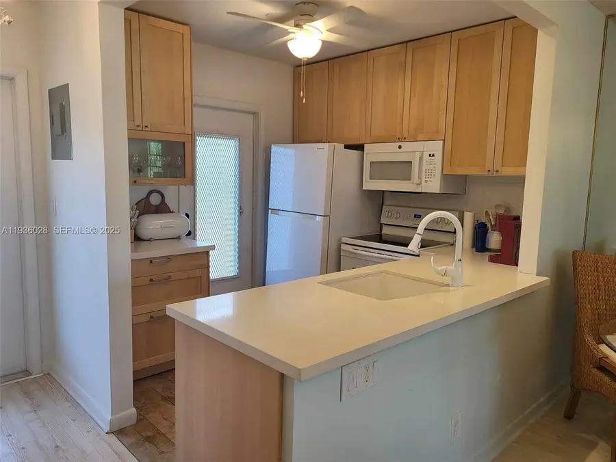 4701 NW 34th Street #604, Lauderdale Lakes, FL 33319 - #2