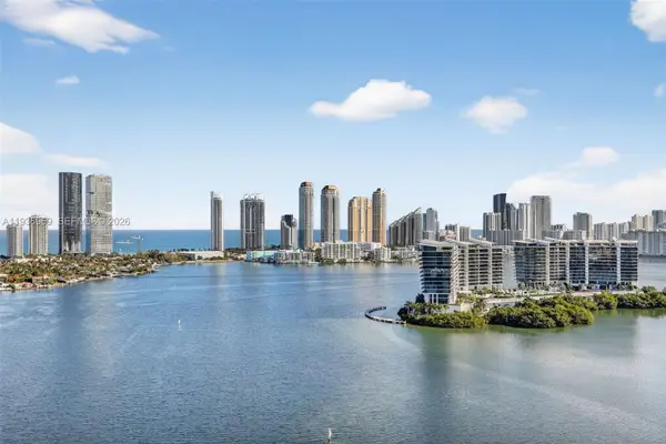 3370 Hidden Bay Drive #2711, Aventura, FL 33180