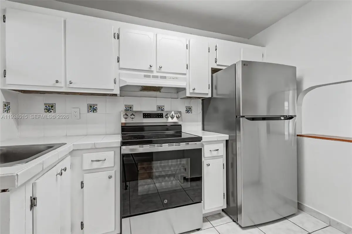 2831 Sunrise Lakes Drive #E 204, Sunrise, FL 33322 - #1