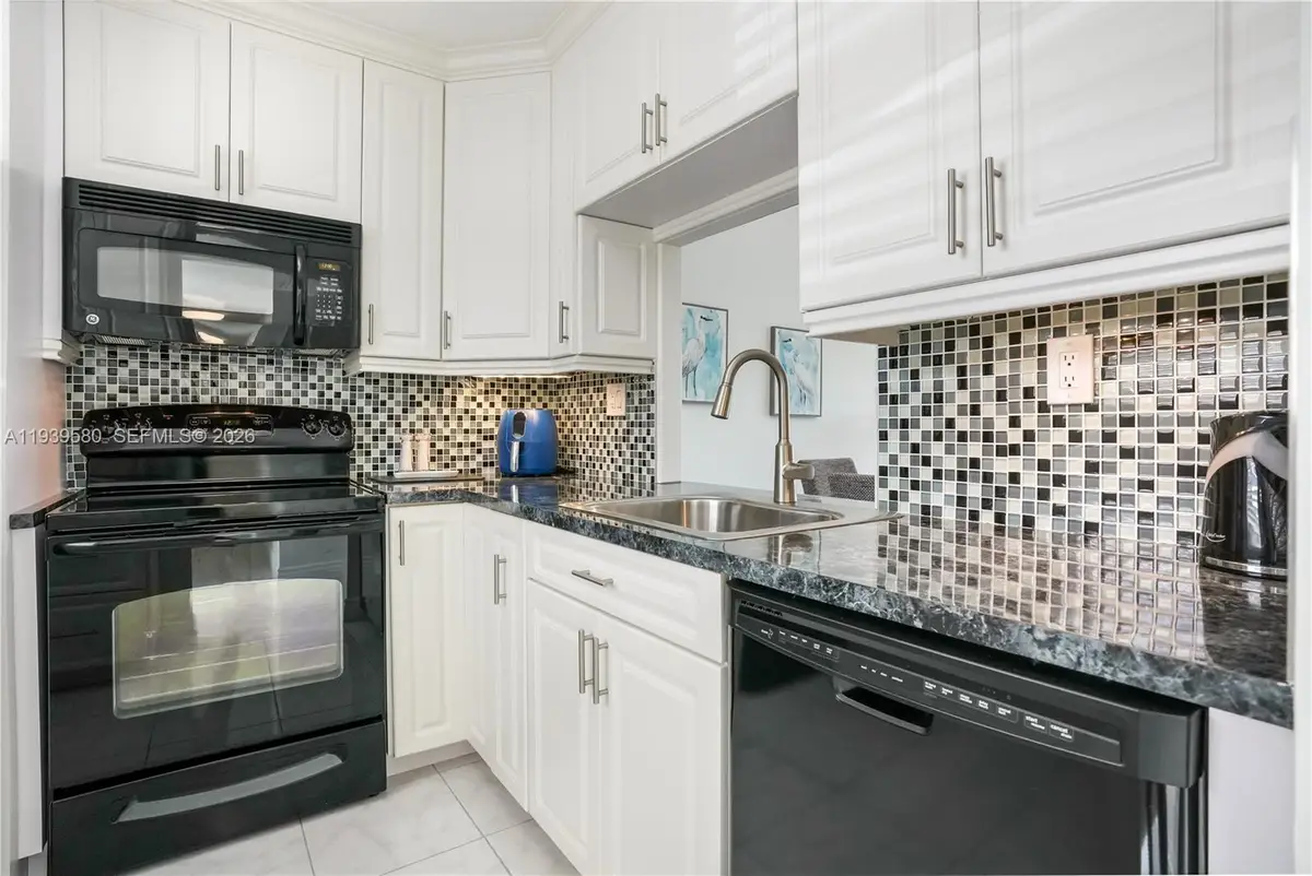 4801 NW 34th Street #406, Lauderdale Lakes, FL 33319 - #1