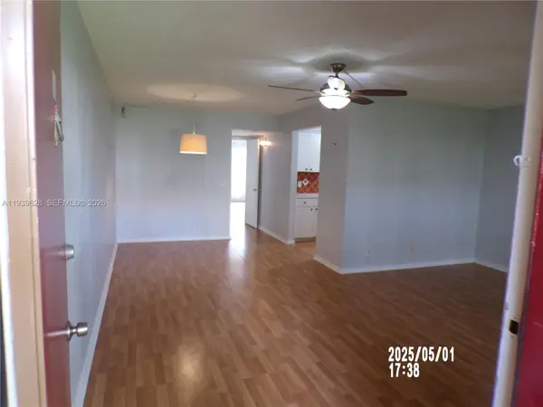 13300 SW 1st Street #112O, Pembroke Pines, FL 33027