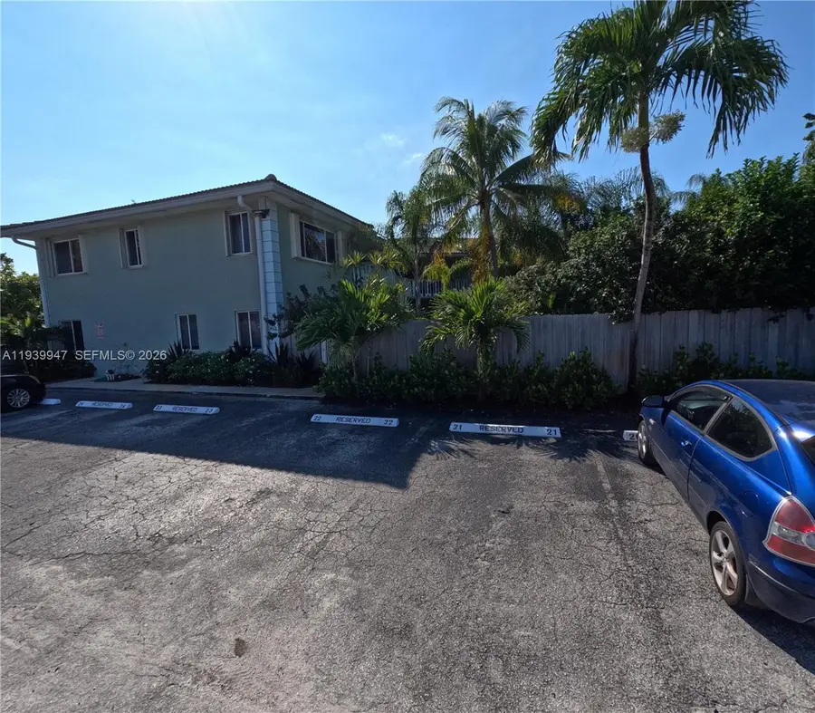 1423 Holly Heights Drive #15, Fort Lauderdale, FL 33304 - #2