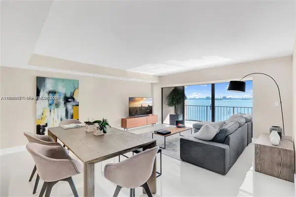 Address Withheld By Seller, Miami, FL 33181
