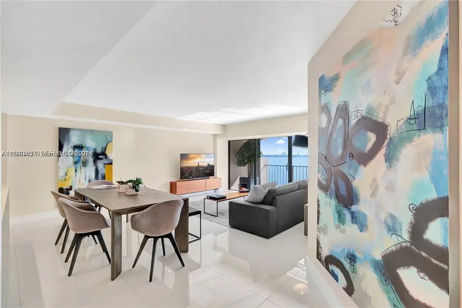Address Withheld By Seller, Miami, FL 33181 - #2