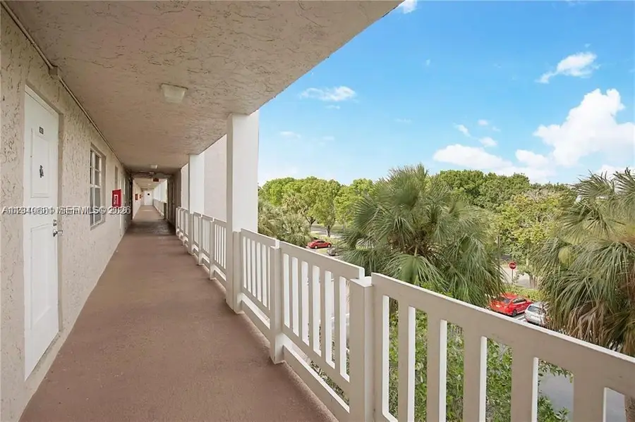 1100 NW 87th Avenue #403, Coral Springs, FL 33071 - #2