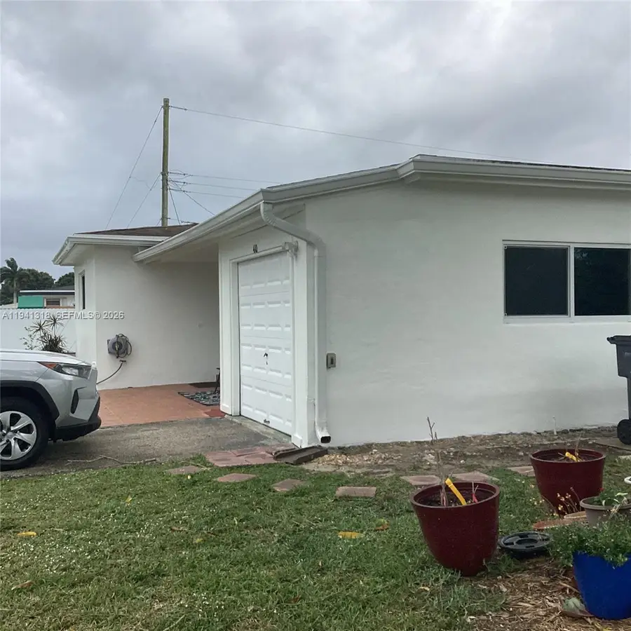 410 N 74th Avenue, Hollywood, FL 33024 - #2