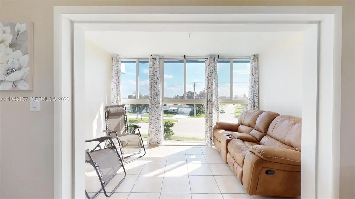 7877 Golf Cir Drive #304, Margate, FL 33063 - #1