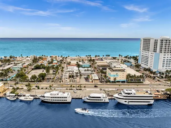 1318 N Ocean Drive, Hollywood, FL 33019
