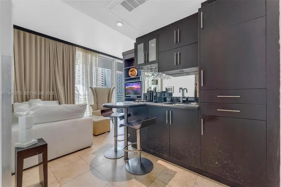 1437 Collins Avenue #PH18, Miami Beach, FL 33139 - #3