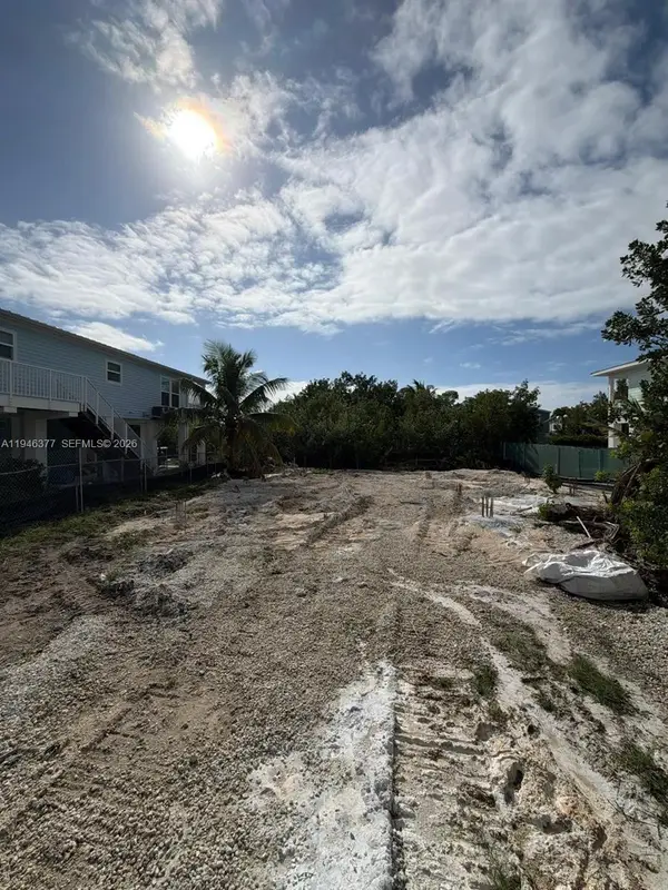 27378 Jamaica Lane, Summerland Key, FL 33042