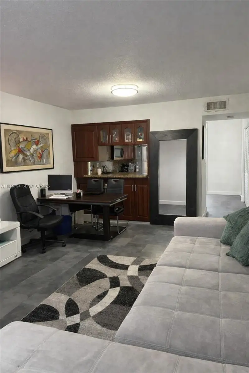 Address Withheld By Seller, Hialeah, FL 33016 - #2