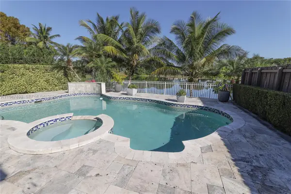 5901 NW 110th Court, Doral, FL 33178