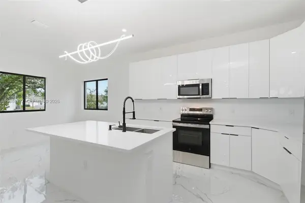 161 Blackstone Drive, Fort Myers, FL 33913