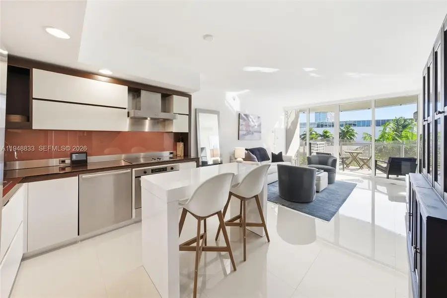 2155 Washington Court #303, Miami Beach, FL 33139 - #2