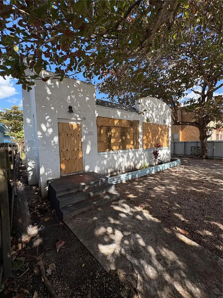 2341 SW 9th Street, Miami, FL 33135 - #2