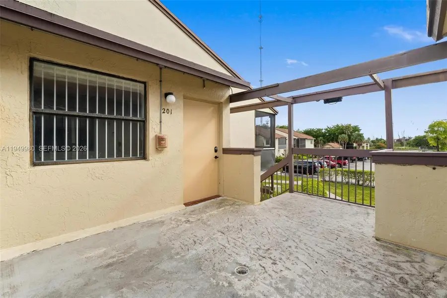 475 NW 210th Street #201, Miami Gardens, FL 33169 - #2