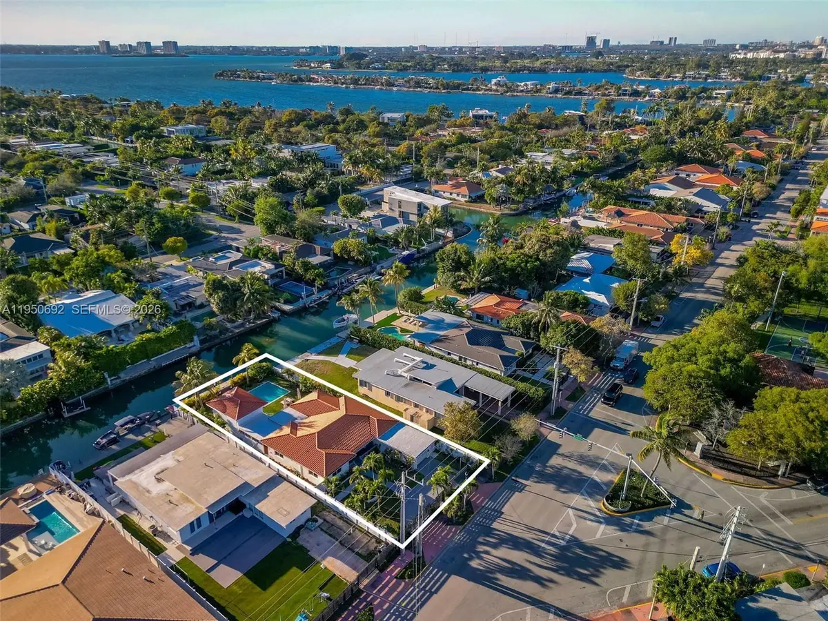 7770 Hawthorne Avenue, Miami Beach, FL 33141 - #1