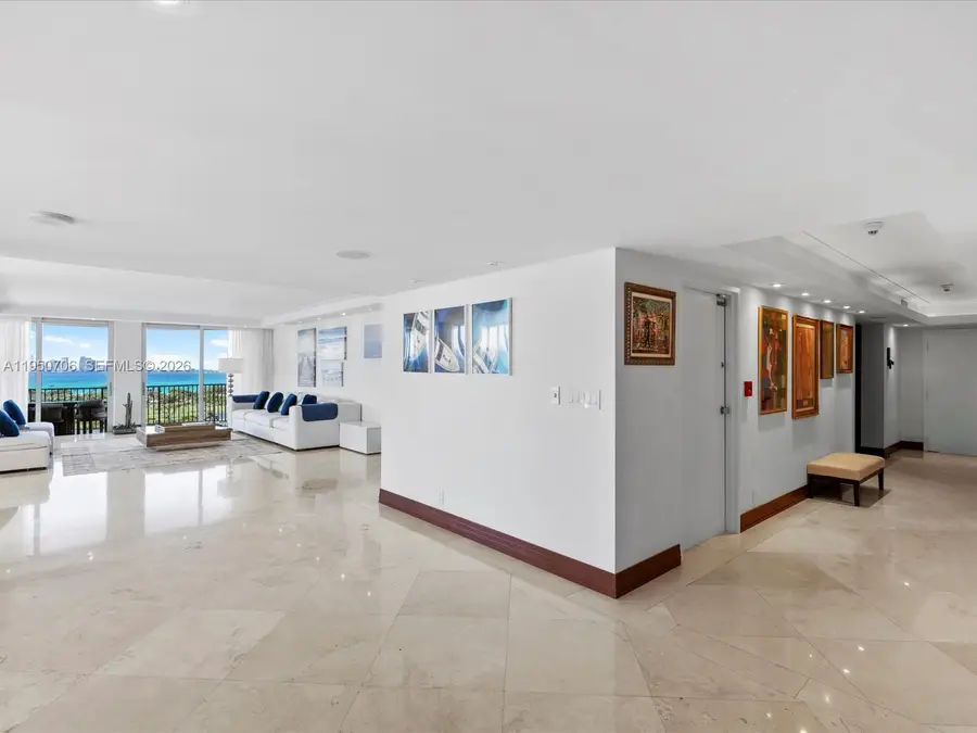 5660 Collins Avenue #18A, Miami Beach, FL 33140 - #2