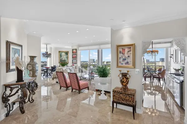 3598 Yacht Club Drive #PH2, Aventura, FL 33180
