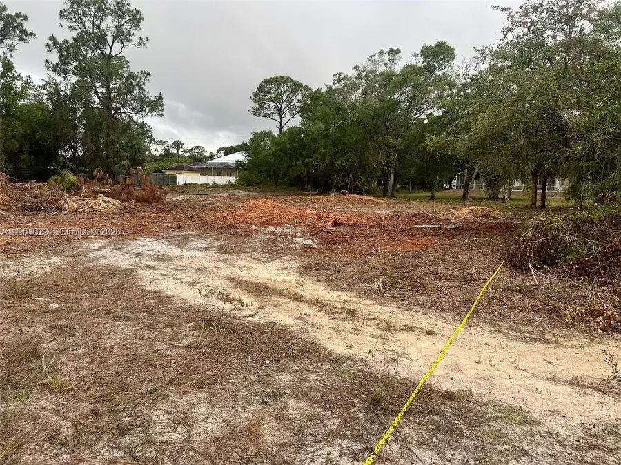 17 Rosevelt Avenue, Lehigh Acres, FL 33936 - #2