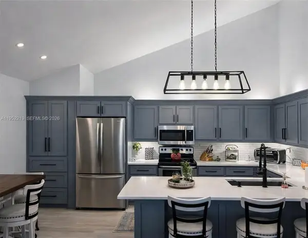 1050 Summit Trail Circle #B, West Palm Beach, FL 33415