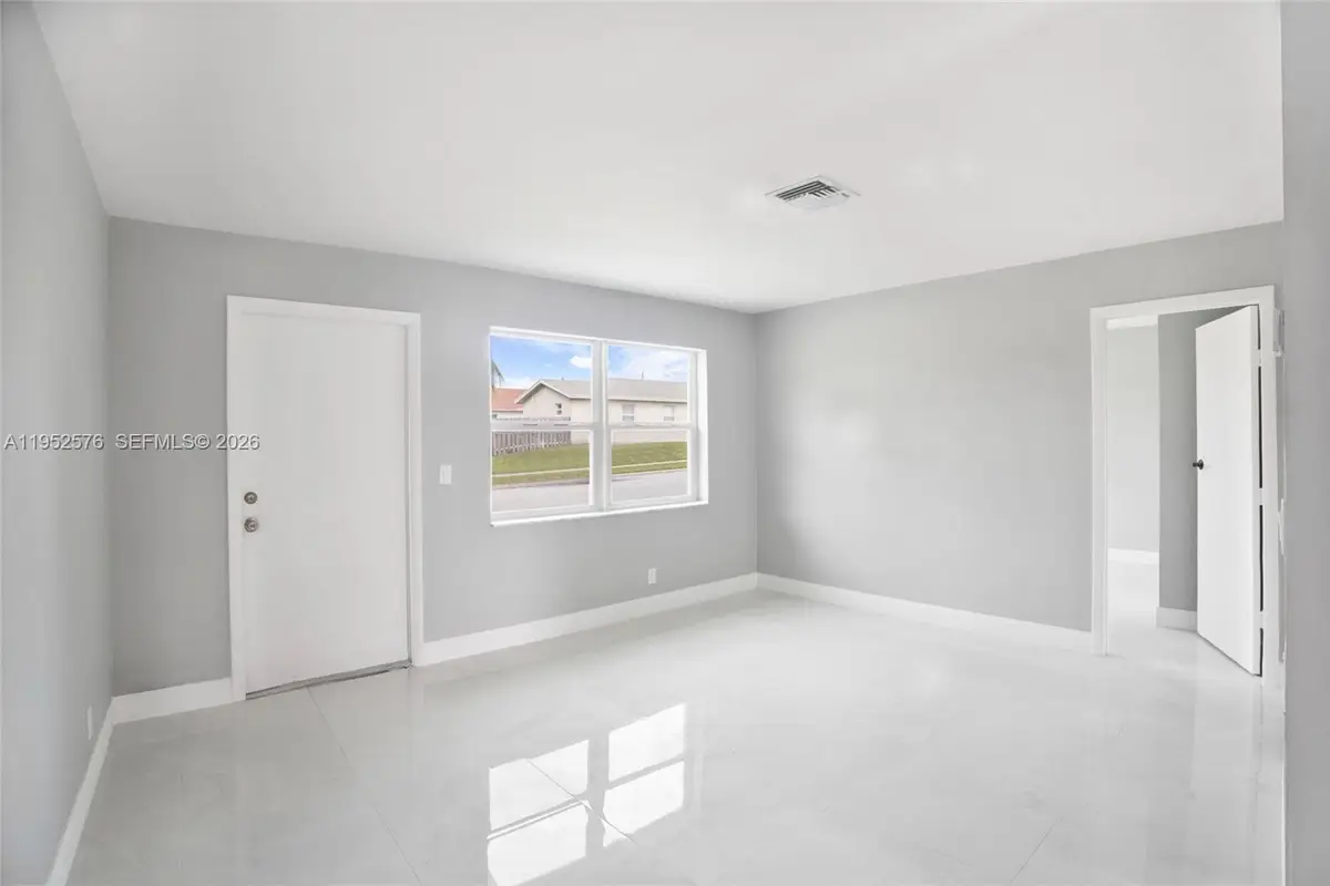 968 W 9th Street, Riviera Beach, FL 33404 - #1