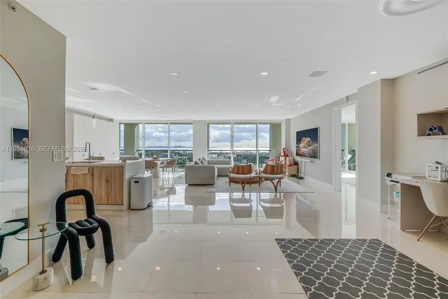 3400 SW 27th Avenue #802, Miami, FL 33133 - #2