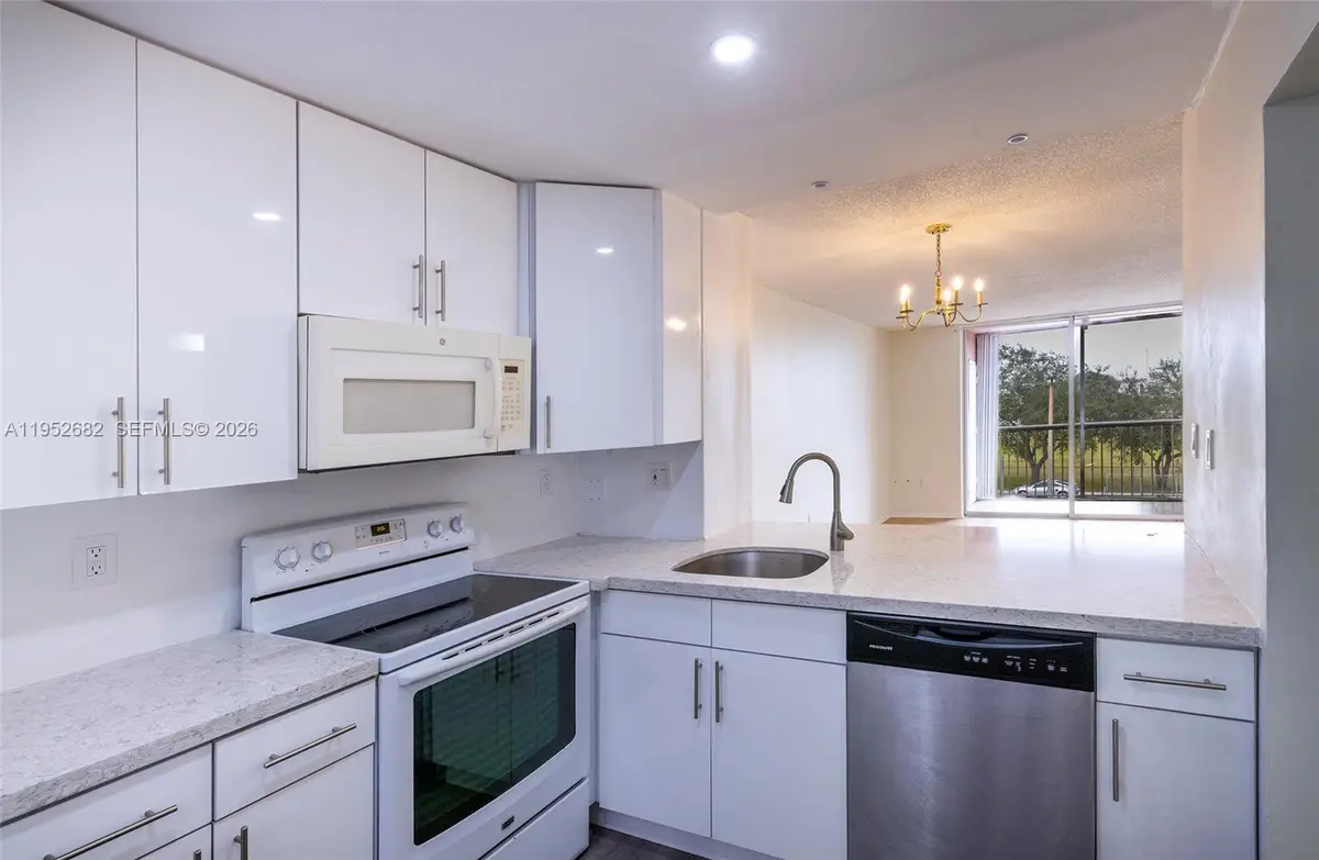 19701 SW 114th Avenue #364, Miami, FL 33157 - #1