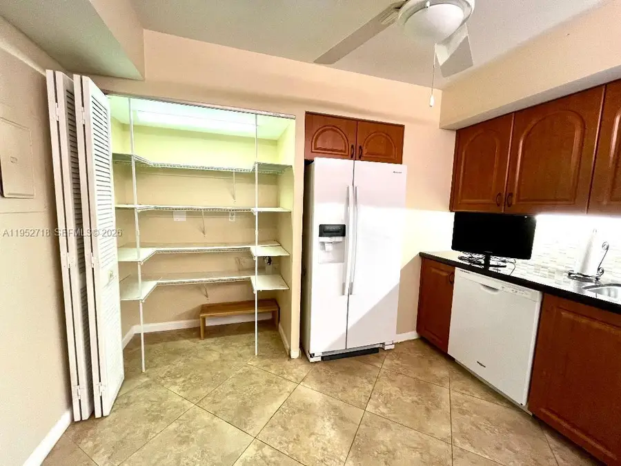 2806 N 46th Avenue #D537, Hollywood, FL 33021 - #2