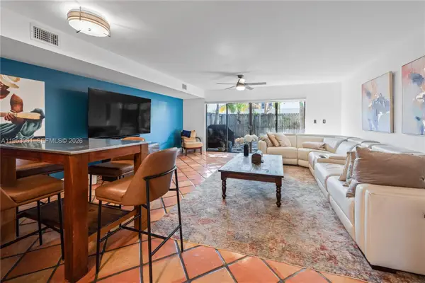 7890 SW 86th Street #10, Miami, FL 33143