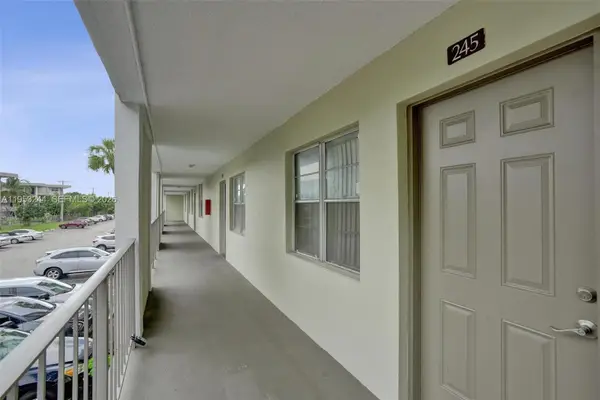 2999 NW 48th Avenue #245, Lauderdale Lakes, FL 33313