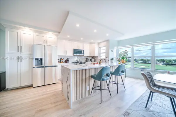 2500 NE 48th Lane #607, Fort Lauderdale, FL 33308
