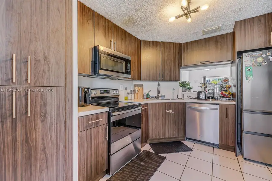 10026 Hammocks Boulevard #2076, Miami, FL 33196 - #2