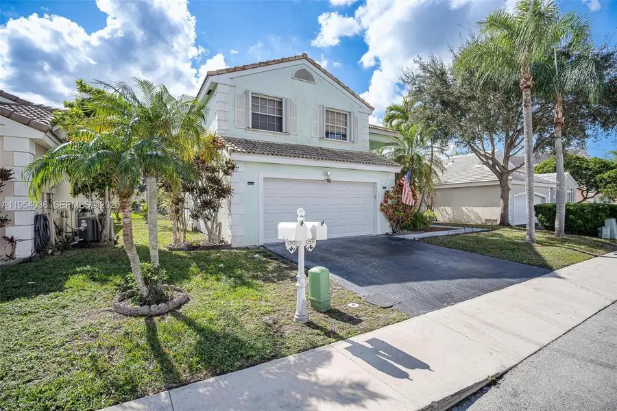 13930 Oak Ridge Drive, Davie, FL 33325 - #2