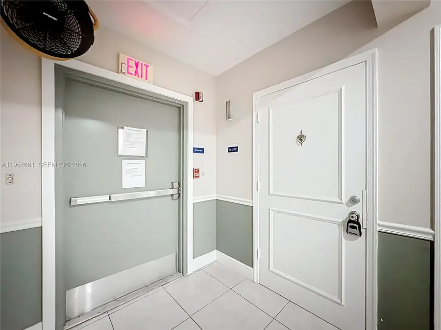 2424 SE 17th Causeway #312B, Fort Lauderdale, FL 33316 - #3