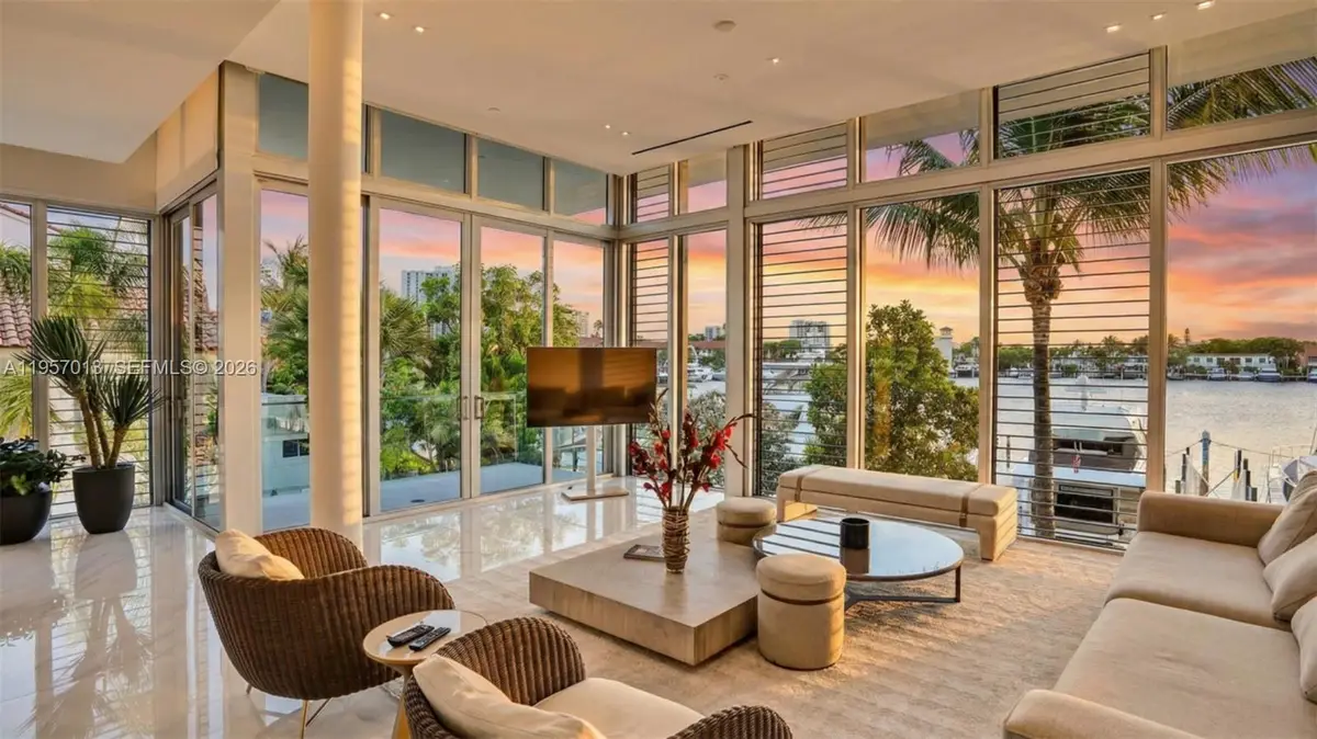 3750 Yacht Club Drive #TH1, Aventura, FL 33180 - #1