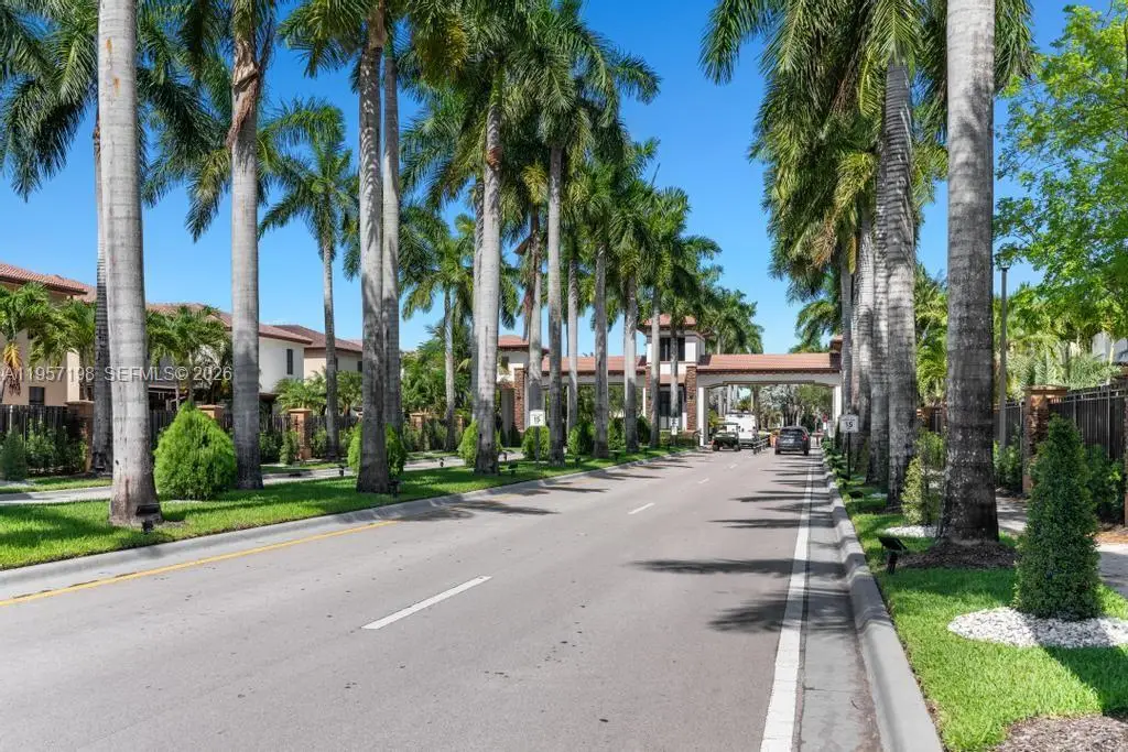 10023 NW 89th Terrace, Doral, FL 33178 - #1