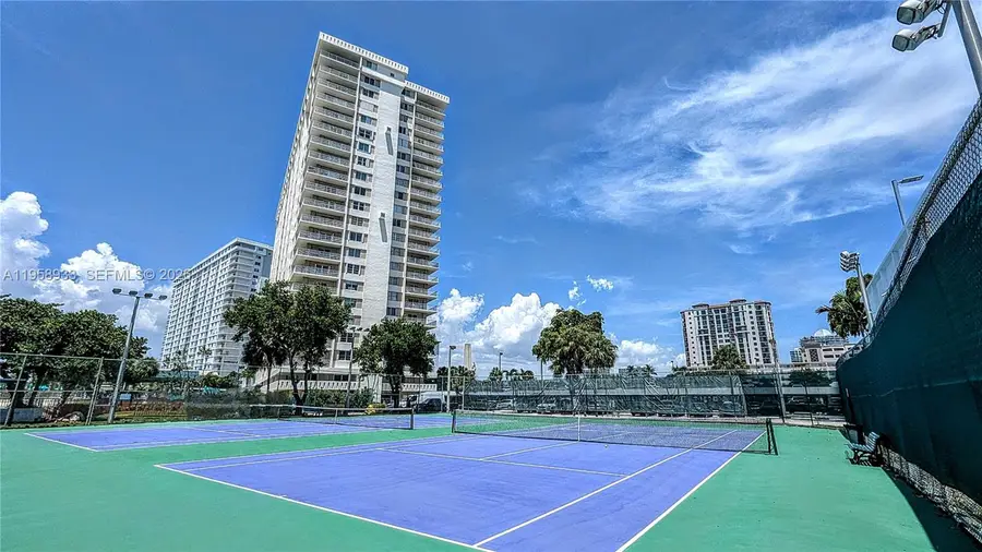 300 Bayview Drive #206, Sunny Isles Beach, FL 33160 - #2