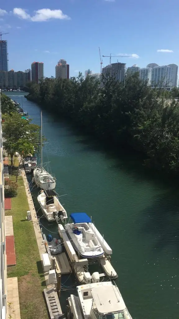 3660 NE 166th Street #611, North Miami Beach, FL 33160 - #3
