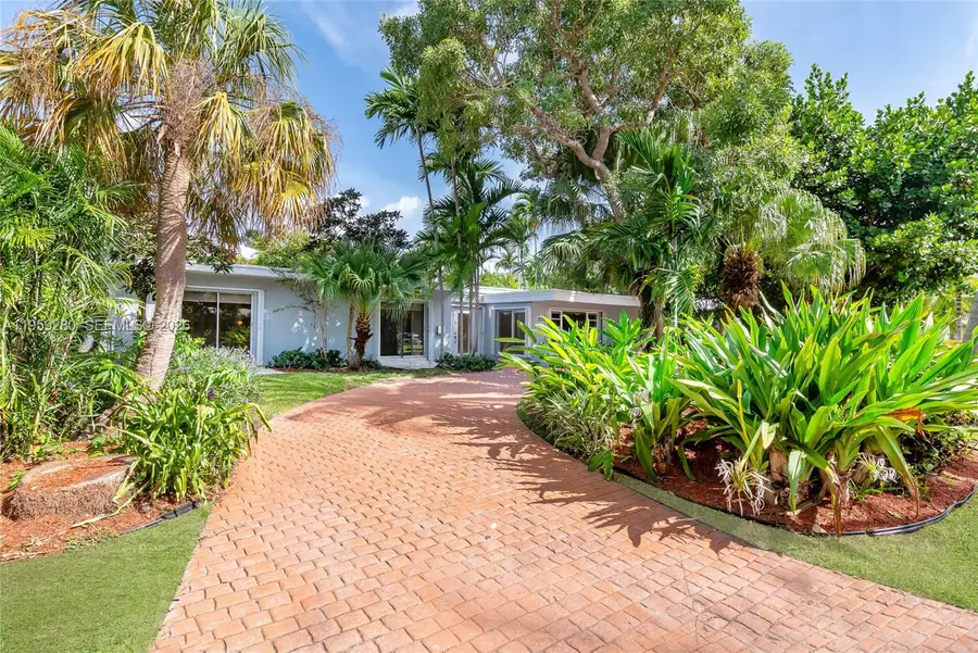 310 Harbor Court, Key Biscayne, FL 33149 - #2