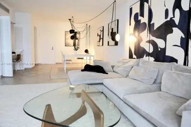 800 W Ave 823 #823, Miami Beach, FL 33139 - #2