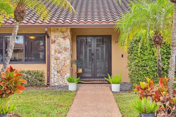 311 NW 101st Terrace, Coral Springs, FL 33071
