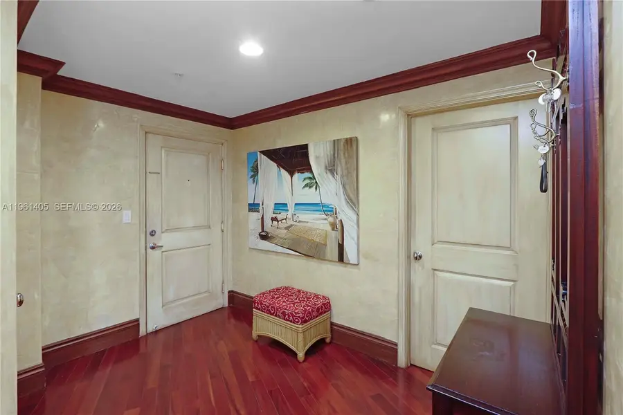 10 Aragon Avenue #1216, Coral Gables, FL 33134 - #3