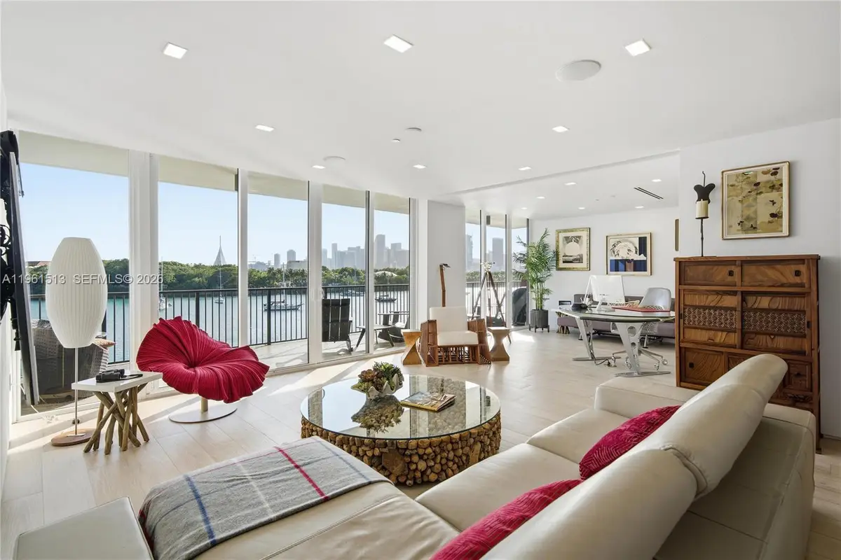 1000 Venetian Way #403, Miami Beach, FL 33139 - #1