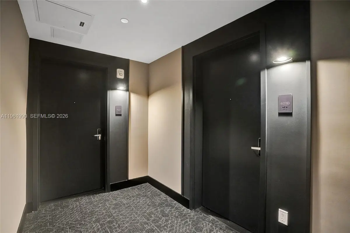 121 NE 5th Street #401B, Miami, FL 33132 - #1