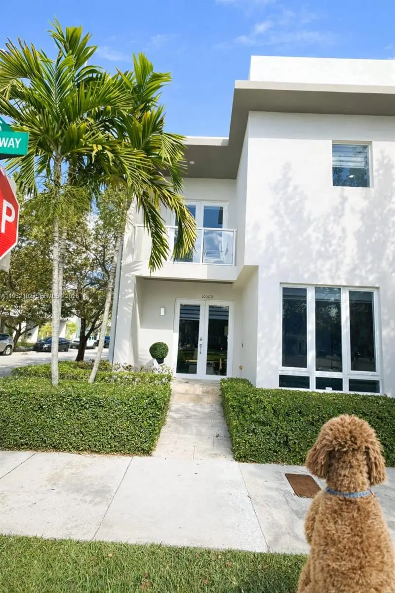 10565 NW 64th Way, Doral, FL 33178 - #2