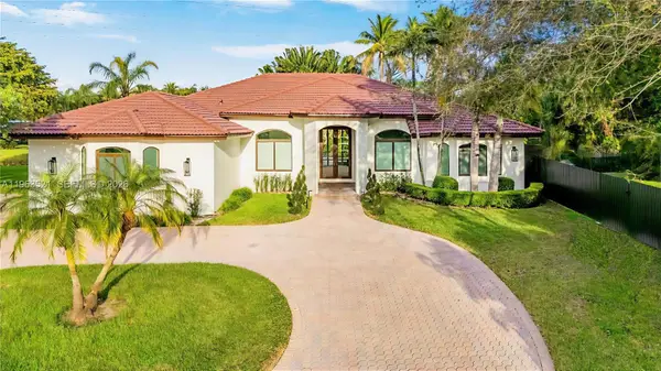 16315 SW 88th Court, Palmetto Bay, FL 33157